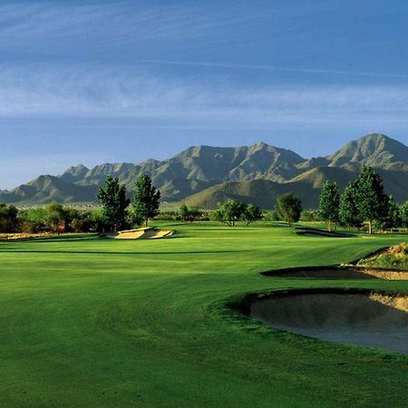 Hampton Inn & Suites Scottsdale At Talking Stick Extérieur photo