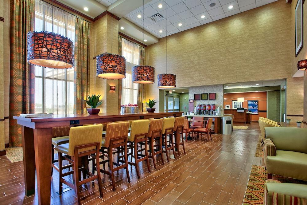 Hampton Inn & Suites Scottsdale At Talking Stick Extérieur photo