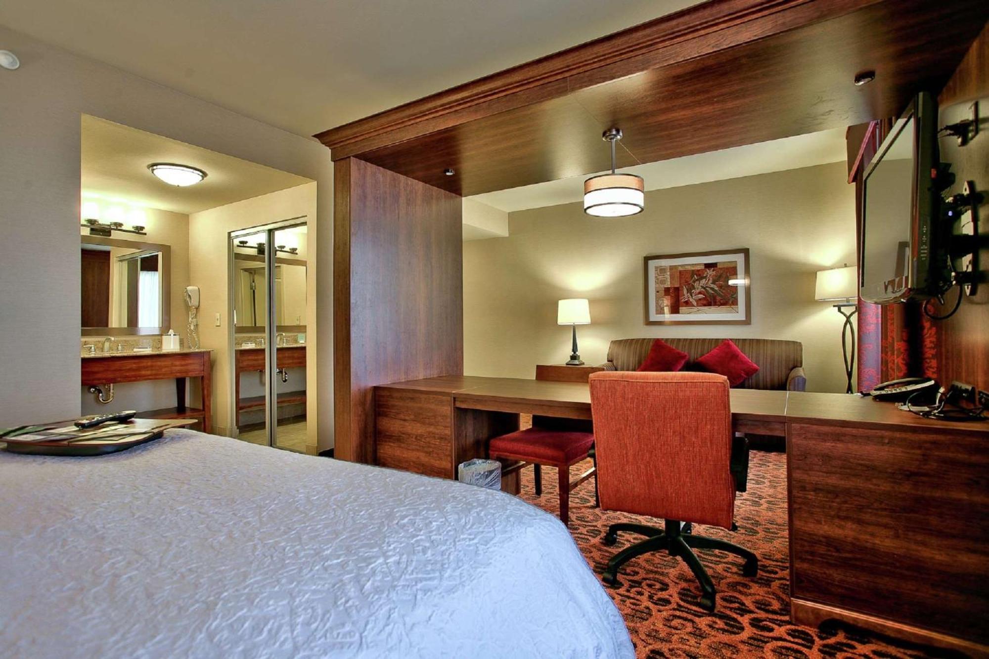 Hampton Inn & Suites Scottsdale At Talking Stick Extérieur photo