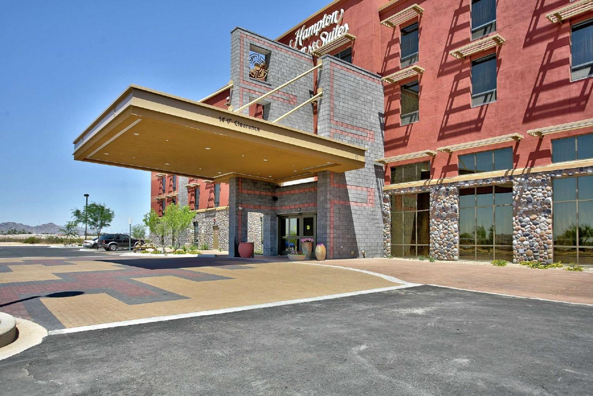 Hampton Inn & Suites Scottsdale At Talking Stick Extérieur photo
